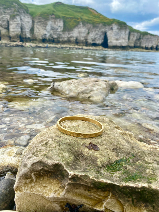 Sun & Moon Bangle (Gold)